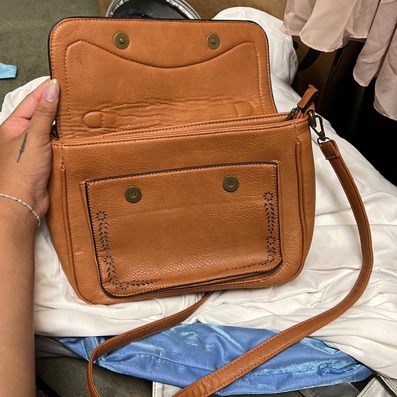 Faux leather tan crossbody bag boho - Picture 2 of 6